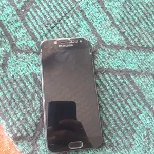 Samsung Galaxy J5, Истаравшан