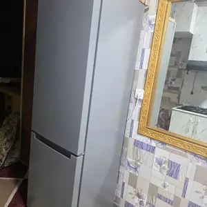 Холодильник Indesit, Худжанд
