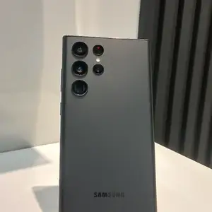 Samsung Galaxy S22 Ultra 12/256 GB, Душанбе