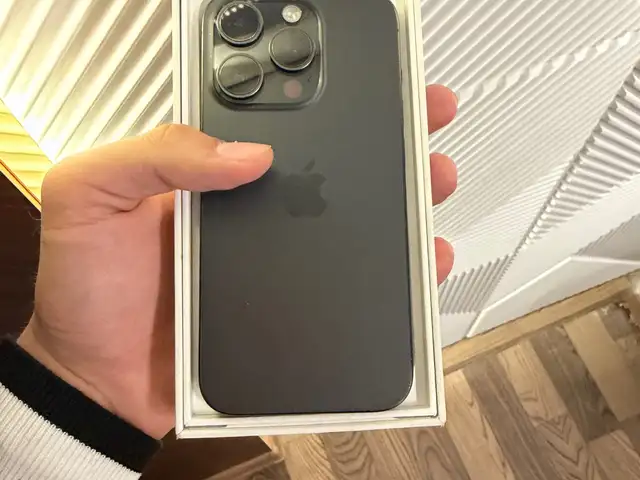 Apple iPhone 15 Pro, 256 gb, Black Titanium, Хуҷанд