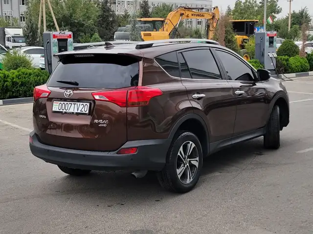 Toyota RAV 4, 2015, Душанбе - 5