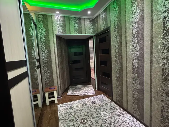 Комната в 3-комн. квартире, 6 этаж, 92-мкр, Душанбе