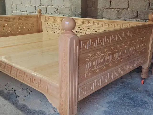 Тапчан 210 ба 310, Душанбе