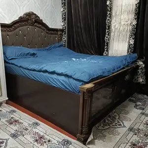 Cпальный гарнитур, Турсунзаде