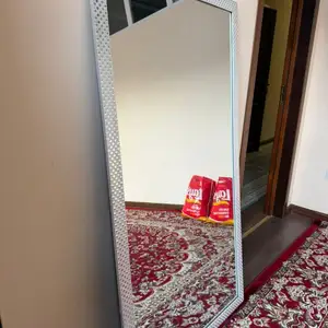 Оина, Душанбе
