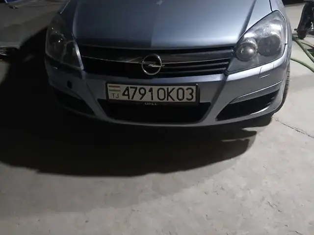 Opel Astra H