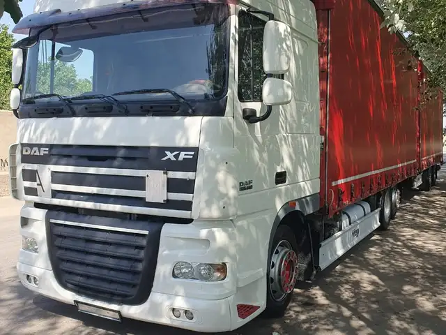 Седельный тягач DAF XF, 2010, Худжанд