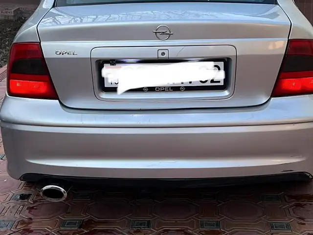 Бампер от Оpel Vectra B, Худжанд