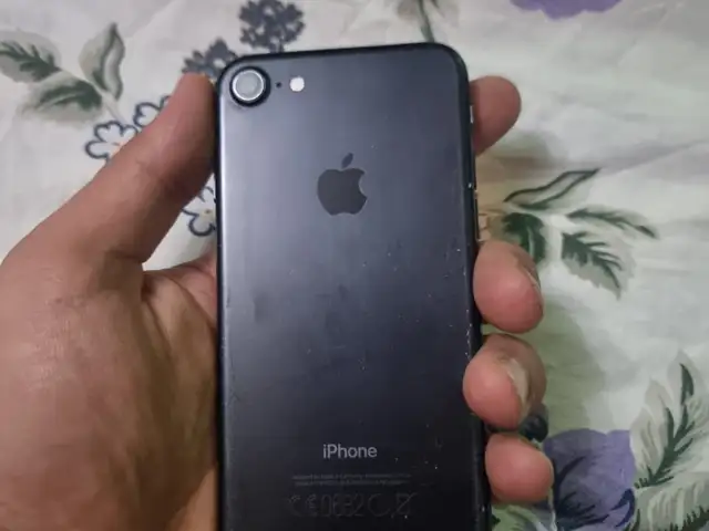 Apple iPhone 7, 128 gb, Худжанд