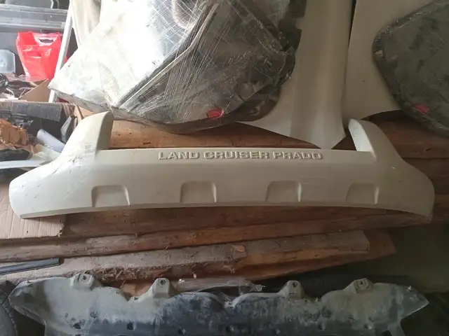 Дуга от Toyota Land Cruiser Prado, Душанбе