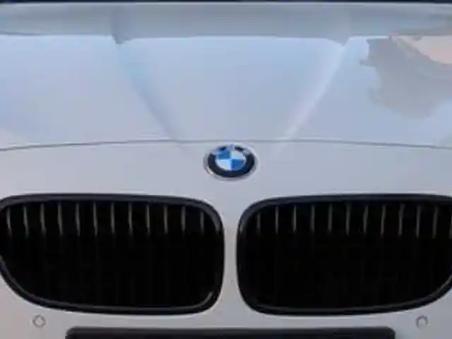 Капот на BMW F10M, Худжанд
