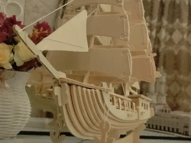Лего корабль, Хуҷанд