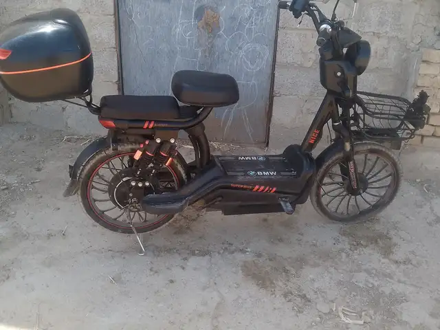 Скутер, Худжанд
