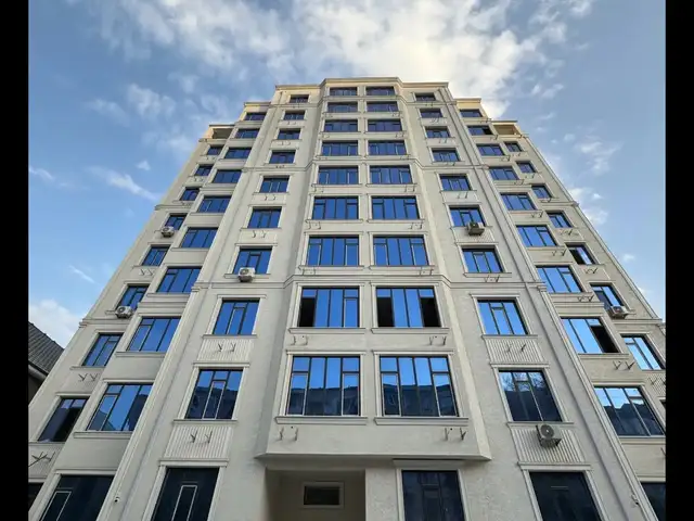 2-комн. квартира, 2 этаж, 81 м², 18, Хуҷанд