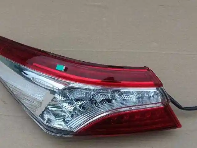 Задняя фара от Toyota Camry 6, Душанбе