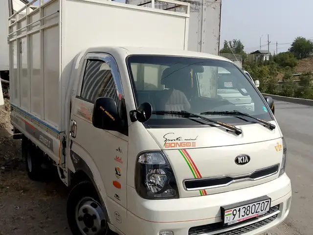 Бортовой автомобиль KIA BONGO, 2015, Душанбе