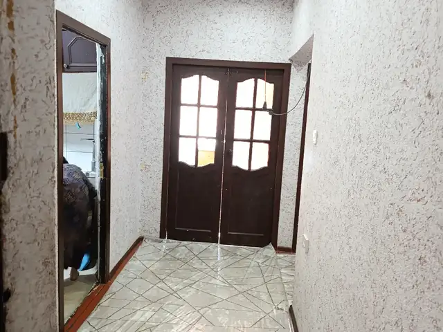 5-комн. квартира, 9 этаж, 160 м², кучаи чавонон 29 кв 68 9 ум этаж, Рогун