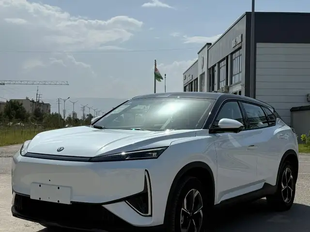 Dongfeng L7