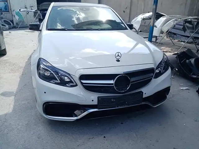Передние фары от Mercedes-Benz w212 2014, Душанбе