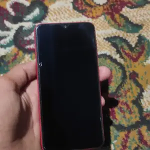 Samsung Galaxy А10, Бободжон Гафуров