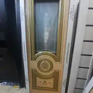 Дверь Шпон, Душанбе