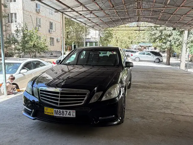 Mercedes-Benz E class