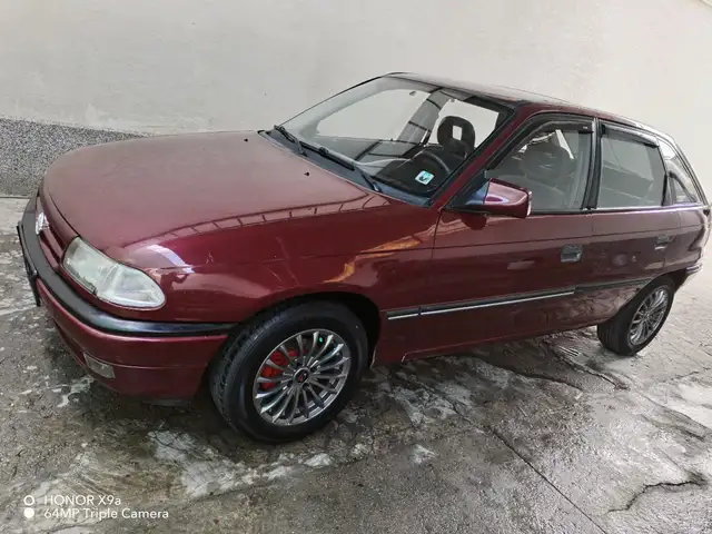 Opel Astra F