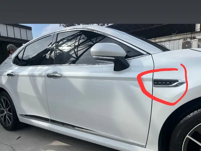 Эмблема Camry на крыло Toyota, Душанбе