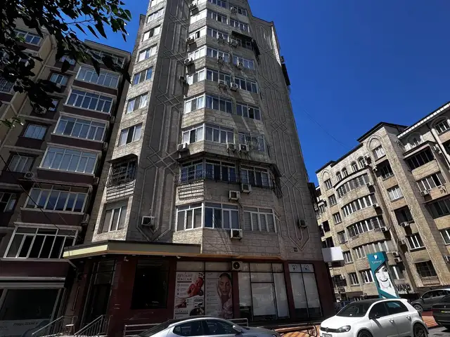 2-комн. квартира, 2 этаж, 58м², 19, Хуҷанд