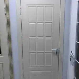 Дверь, Душанбе