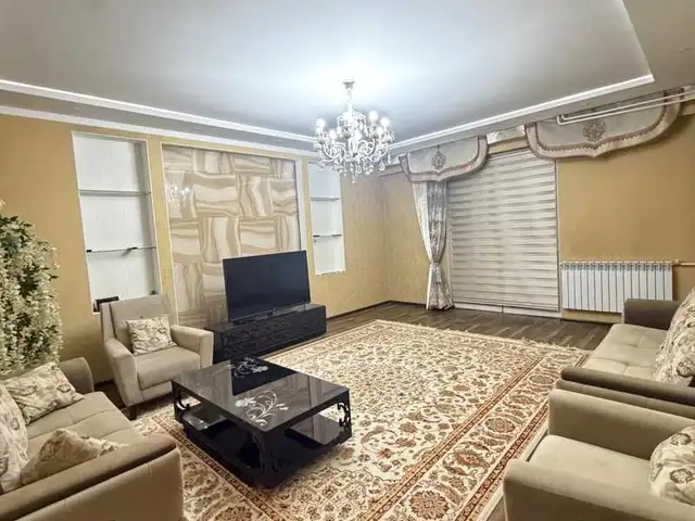 3-комн. квартира, 12 этаж, 130м², исмоили Сомони, Душанбе
