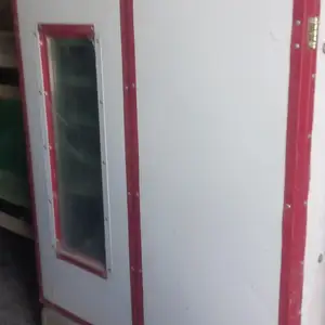 Инкубатор, Шаҳринав