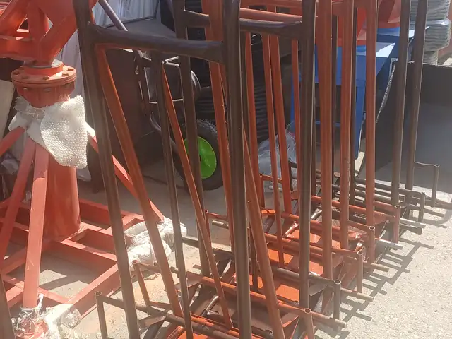 Аробаи сохтмони, Душанбе