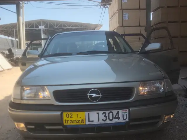 Opel Astra F