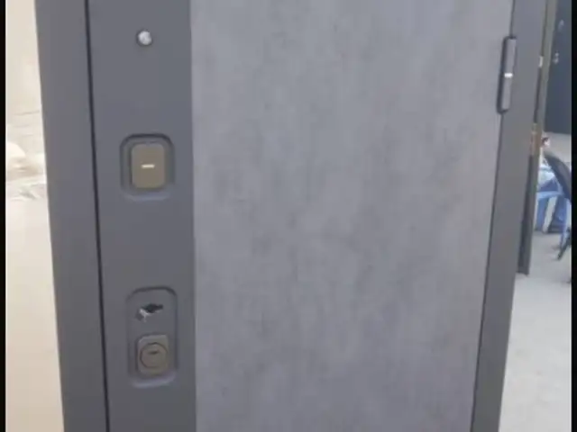Дверь, Душанбе