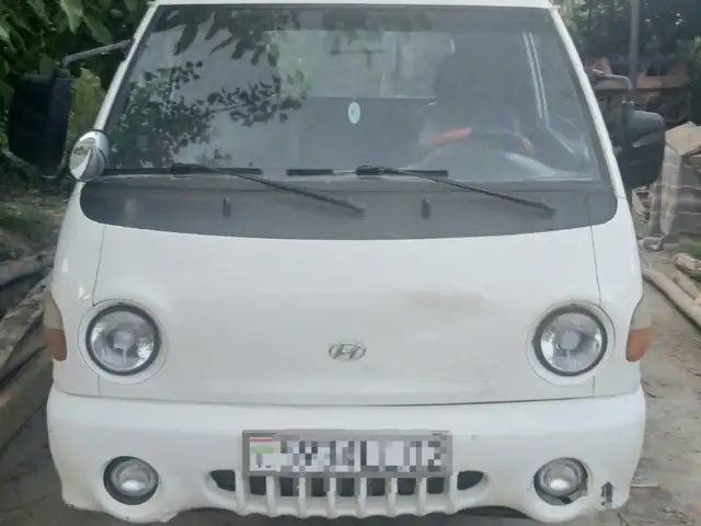 Бортовой автомобиль Hyundai Porter, 2001, Исфара