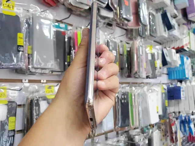 Samsung Galaxy S21, Худжанд