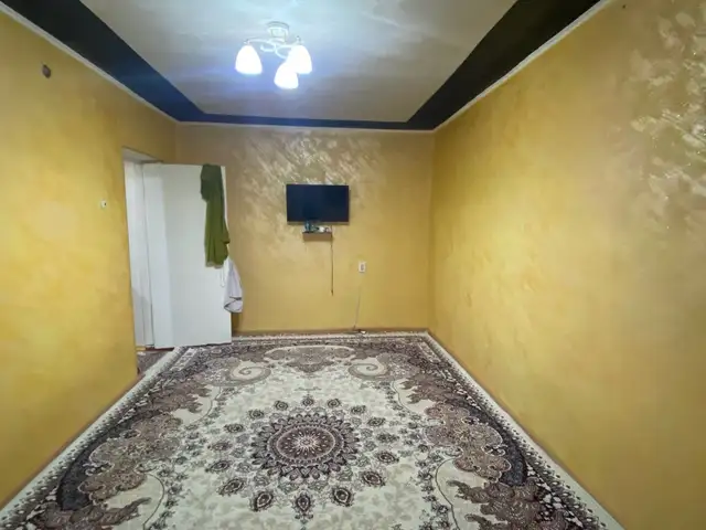 2-комн. квартира, 4 этаж, 50м², 82мкр, Караболо, Душанбе