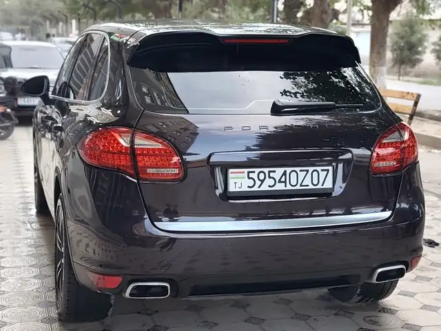 Porsche Cayenne, 2011, Душанбе - 10