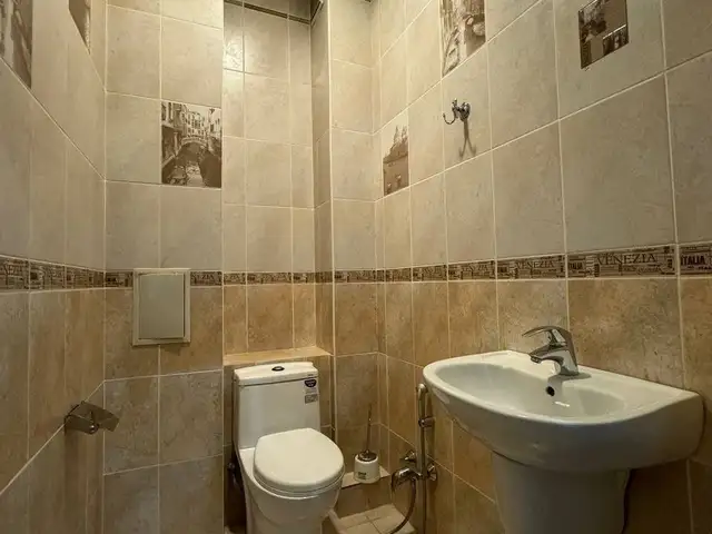 3-комн. квартира, 9 этаж, 120м², Исмоили Сомони , Душанбе - 7