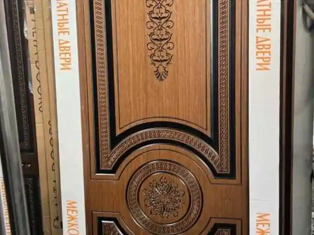 Шпонированная дверь, Душанбе