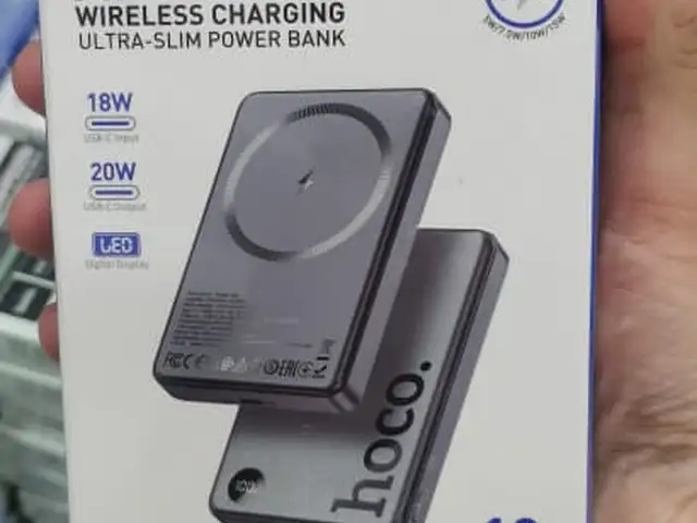 Портативный аккумулятор Q34 Clever PD20W 10000mAh с беспроводной зарядкой, Душанбе