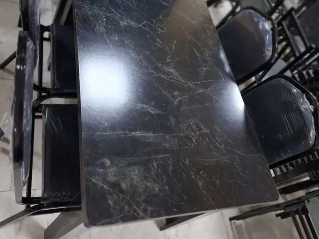 Стол и стулья, Душанбе