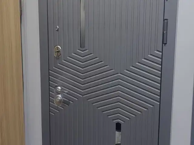 Дверь, Душанбе