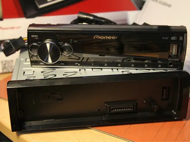 Магнитола Pioneer 520bt, Душанбе