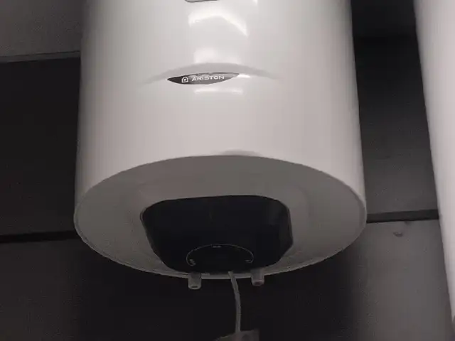 Водонагреватель Ariston 15л, Душанбе