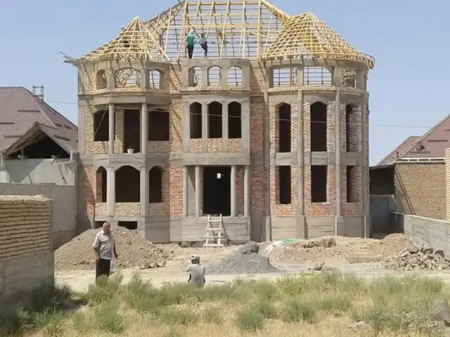Устои бом Тунукафон / Кровельные услуги, Хуҷанд