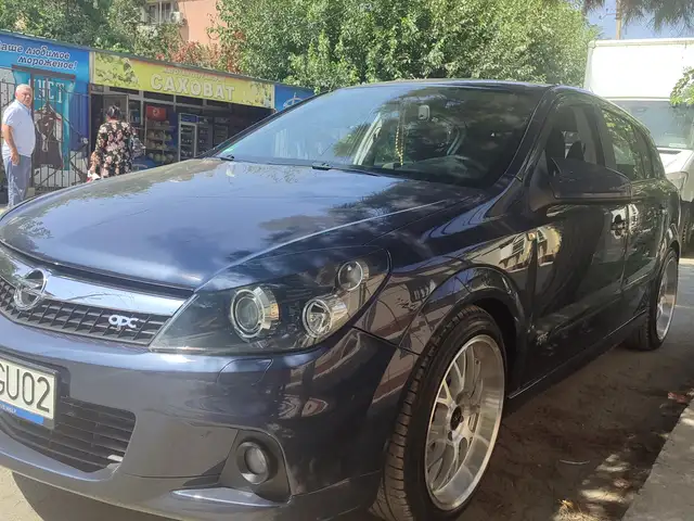 Opel Astra H