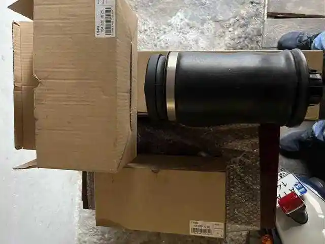 Пневмо подвеска R251, Душанбе
