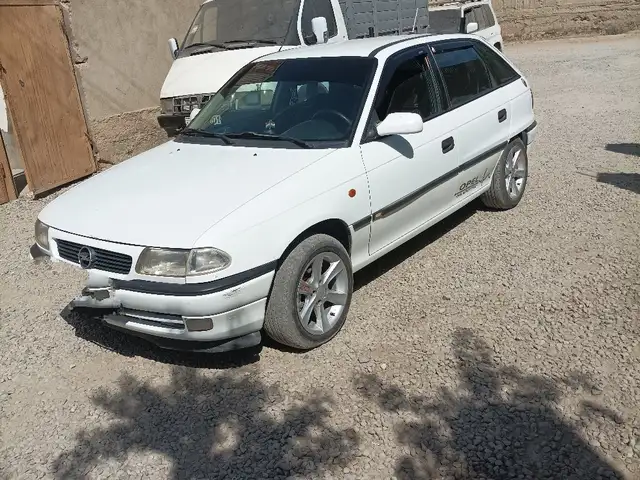 Opel Astra F
